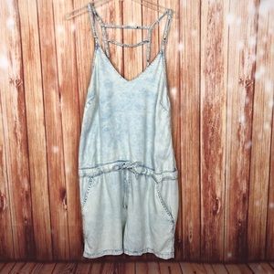 Blank NYC Bleached Chambray Romper NWT (L)